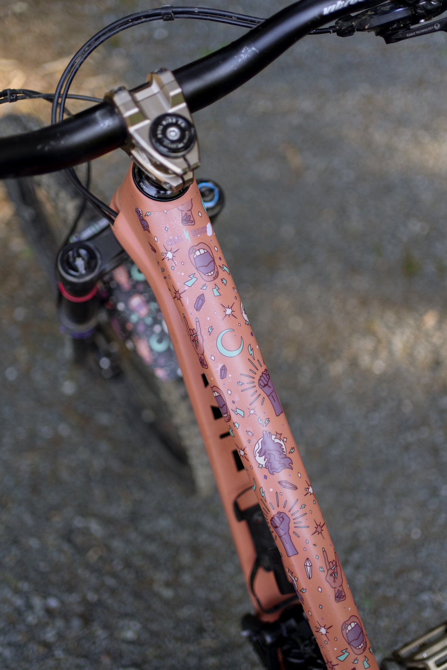 Gritty Habits x Ground Keeper: Howl Collection Frame Keeper